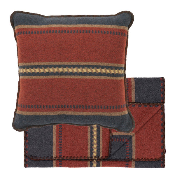 Wooded River Lariat Bed Scarfs and Pillow