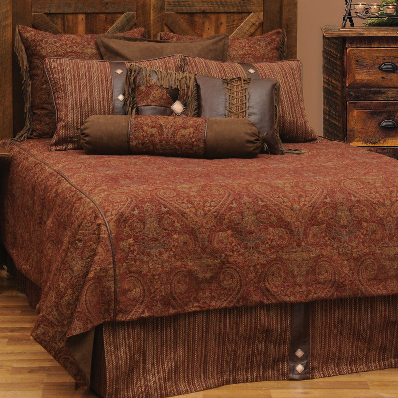 Milady Duvet Cover
